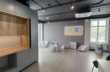 Офис мебельной компании 200 м2 от "коробки" под ключ. п. Южный 2024-2025