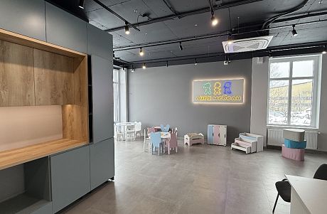 Офис мебельной компании 200 м2 от "коробки" под ключ. п. Южный 2024-2025